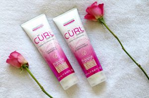 Cel mai bun produs pentru ondularea părului – Creightons The Curl Company Enhance & Perfect Cream