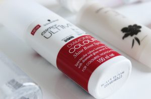 Cum îmi îngrijesc părul vopsit? Schwarzkopf Essence Ultime Diamond Color